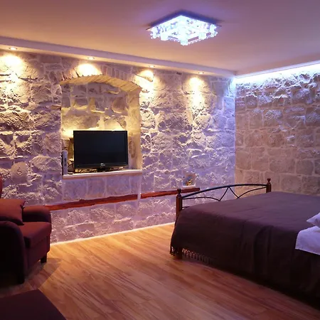 House Sandra 2 Vendégház