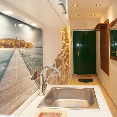 House Sandra 2 Vendégház