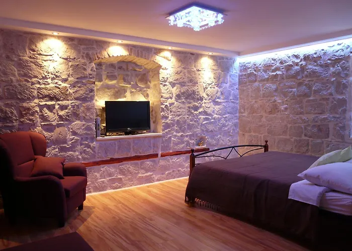 House Sandra 2 Guest house